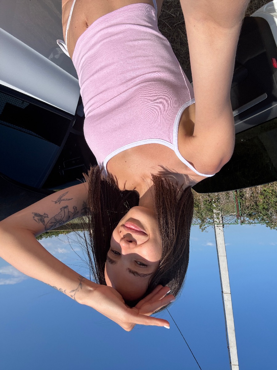 Sexy model Tina in Seoul